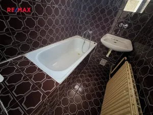 Prodej bytu 2+1, Komňa, 44 m2