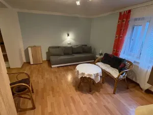 Pronájem bytu 1+kk, Třebotov, Karlštejnská, 30 m2