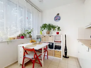 Prodej bytu 3+1, Praha - Hlubočepy, Lamačova, 63 m2