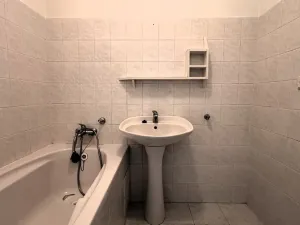 Pronájem bytu 2+kk, Pardubice, Na Labišti, 60 m2