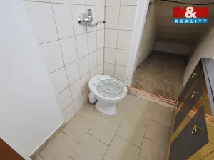 Pronájem obchodního prostoru, Polná, Sezimovo náměstí, 40 m2