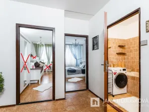 Pronájem bytu 3+1, Praha - Chodov, Bachova, 67 m2