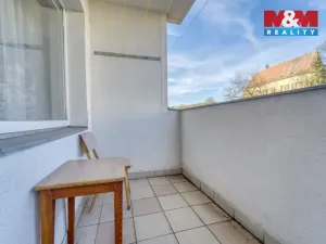 Prodej bytu 3+1, Žlutice, Pod Strání, 75 m2