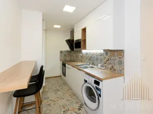 Pronájem bytu 2+kk, Praha - Hloubětín, Slévačská, 57 m2