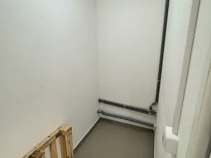 Pronájem obchodního prostoru, Praha - Hlubočepy, Wassermannova, 84 m2