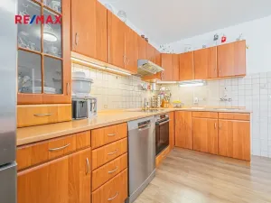 Prodej rodinného domu, Svinařov, Za Křenovkou, 160 m2