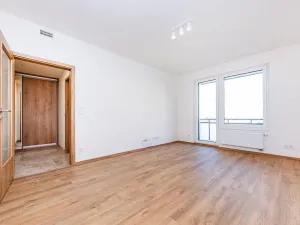 Pronájem bytu 2+kk, Praha - Strašnice, Strančická, 45 m2