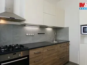 Pronájem bytu 2+1, Praha - Vršovice, Vršovická, 62 m2