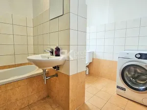 Pronájem bytu 1+1, Ostrava, Poděbradova, 55 m2