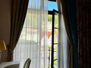 Prodej bytu 3+kk, Karlovy Vary, Divadelní náměstí, 147 m2