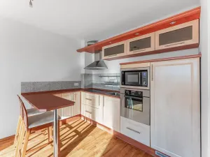 Prodej bytu 2+kk, Praha - Dubeč, Winklerova, 44 m2