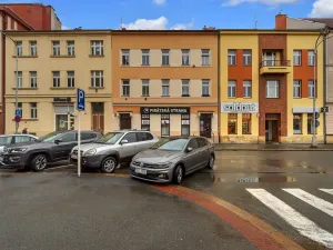 Pronájem bytu 2+1, Hradec Králové, Masarykovo náměstí, 50 m2