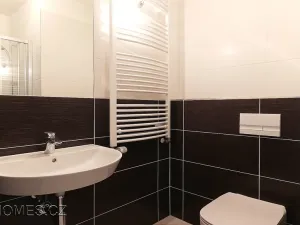 Pronájem bytu 1+kk, Praha - Vysočany, Pod Harfou, 40 m2