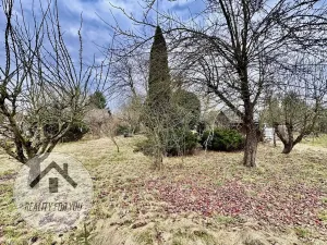 Prodej zahrady, Jičín, Štrauchova, 700 m2