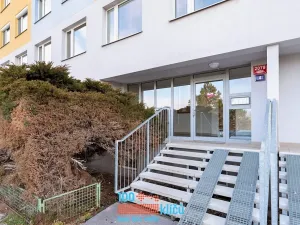 Pronájem bytu 2+kk, Praha - Stodůlky, Husníkova, 43 m2
