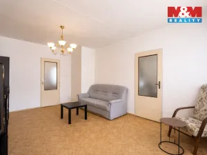 Prodej bytu 3+1, Praha - Vinoř, Uherská, 70 m2