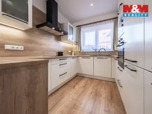 Prodej rodinného domu, Struhařov, V Domcích, 254 m2