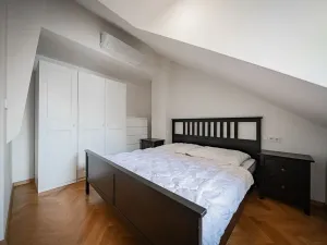 Pronájem bytu 2+kk, Praha - Staré Město, Kozí, 39 m2