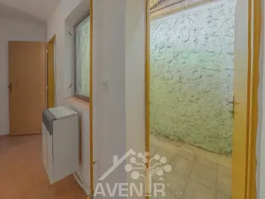 Prodej obchodního prostoru, Hodonín, Dolní Valy, 69 m2