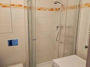 Pronájem bytu 1+kk, Praha - Vysočany, Freyova, 33 m2