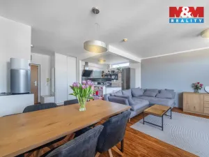 Prodej bytu 4+kk, Králův Dvůr, 89 m2