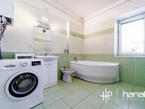 Prodej bytu 3+1, Olomouc, Komenského, 116 m2