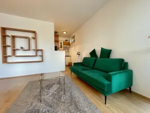 Prodej bytu 1+1, Praha, U plynárny, 37 m2