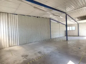 Pronájem výrobních prostor, Praha, Poděbradská, 250 m2