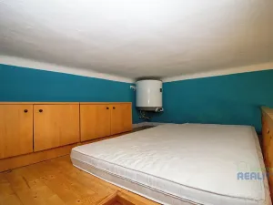 Pronájem bytu 1+kk, Praha - Žižkov, Vlkova, 22 m2