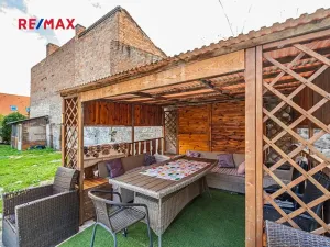 Prodej vícegeneračního domu, Cítoliby, Lounská, 300 m2