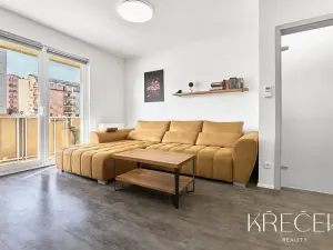 Pronájem bytu 2+kk, Třebíč, Kremláčkova, 49 m2