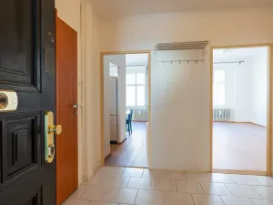 Pronájem bytu 2+kk, Praha - Smíchov, Pecháčkova, 63 m2