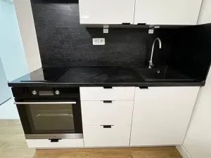 Pronájem bytu 1+kk, Praha - Radotín, Vrážská, 25 m2