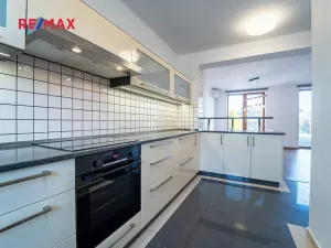 Prodej rodinného domu, Nupaky, Kruhová, 161 m2