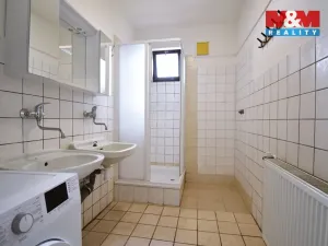 Prodej rodinného domu, Libiš, 300 m2