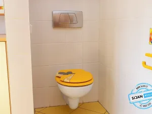 Prodej rodinného domu, Chvalíkovice, České školy, 180 m2