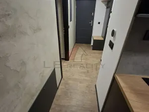 Pronájem bytu 3+1, Kolín, Kpt. Jaroše, 95 m2