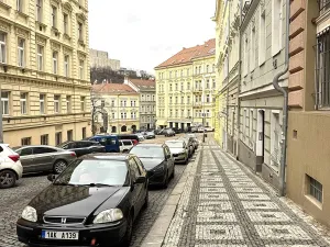 Pronájem bytu 2+kk, Praha - Žižkov, Blahníkova, 51 m2