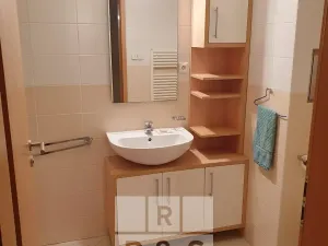 Pronájem bytu 3+kk, Praha - Liboc, Naardenská, 97 m2