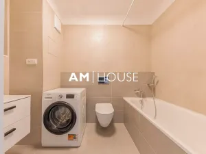 Pronájem bytu 1+kk, Praha - Hloubětín, Laponská, 34 m2