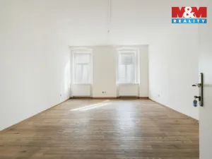 Prodej činžovního domu, Štětí, Mírové nám., 500 m2