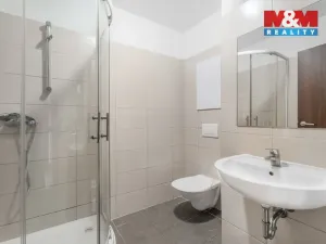 Prodej činžovního domu, Milovice, Topolová, 3337 m2