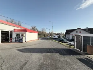 Prodej komerční nemovitosti, Kly, 781 m2