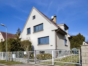 Prodej rodinného domu, Divišov, Zahradní, 150 m2