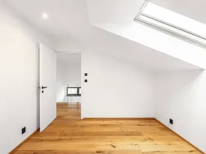 Prodej rodinného domu, Praha - Horní Počernice, Bříšťanská, 218 m2