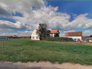 Prodej rodinného domu, Ladná, Masarykova, 286 m2