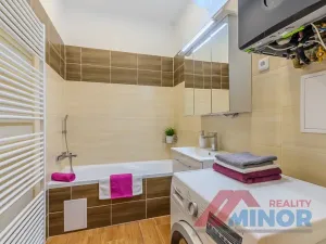 Prodej bytu 3+1, Slaný, Ouvalova, 94 m2