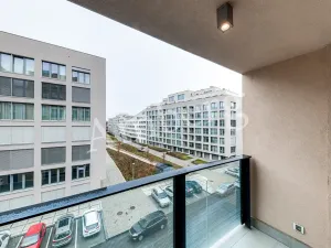 Pronájem bytu 1+kk, Praha - Karlín, U Mlýnského kanálu, 37 m2