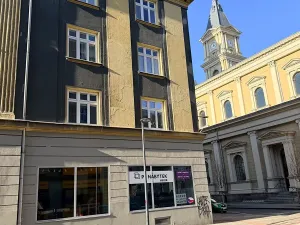 Pronájem obchodního prostoru, Ostrava, náměstí Msgre Šrámka, 224 m2