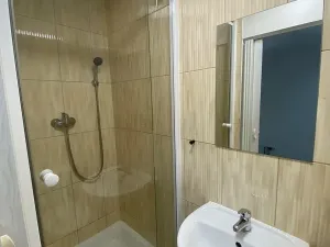 Pronájem bytu 1+kk, Praha - Hlubočepy, Na Zlíchově, 20 m2